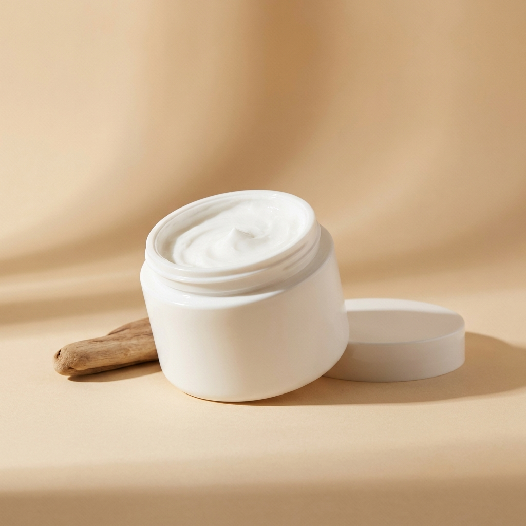 Velé coconut cream styled